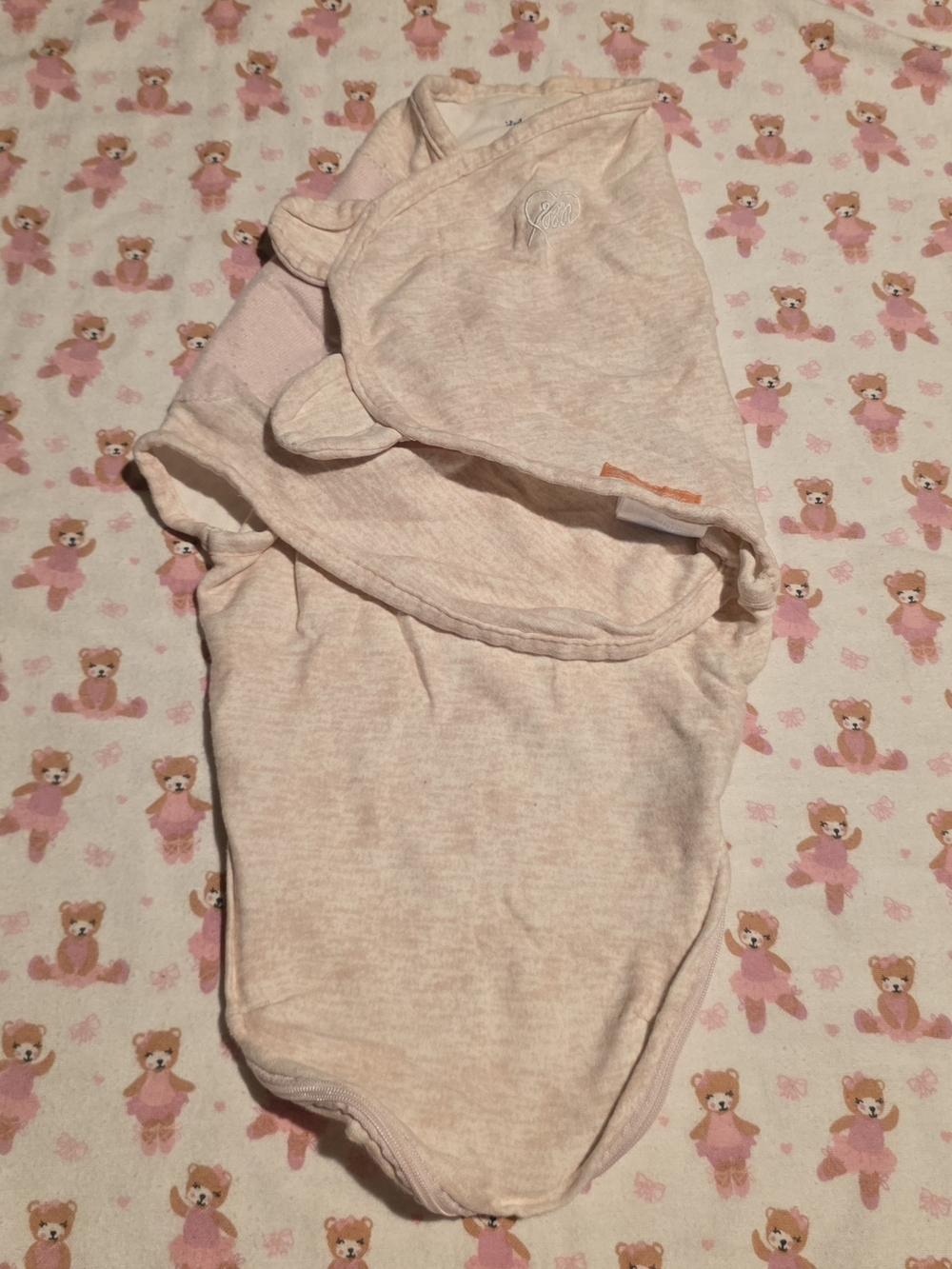5/$20 Swaddle Me Zipper Soft Pink Baby One-Piece Bodysuit